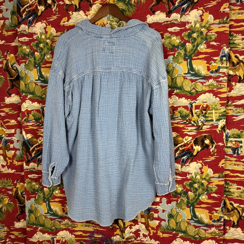 Aerie Button Down Shirt Womens Large Blue Excellent Gauze Cotton Oversized - Picture 2 of 5